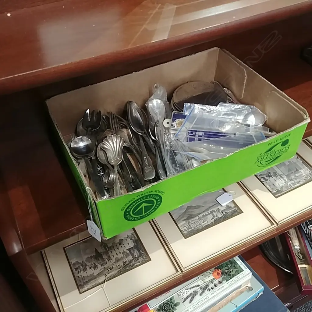 TRAY MIXED EP CUTLERY & COASTERS Image 1++