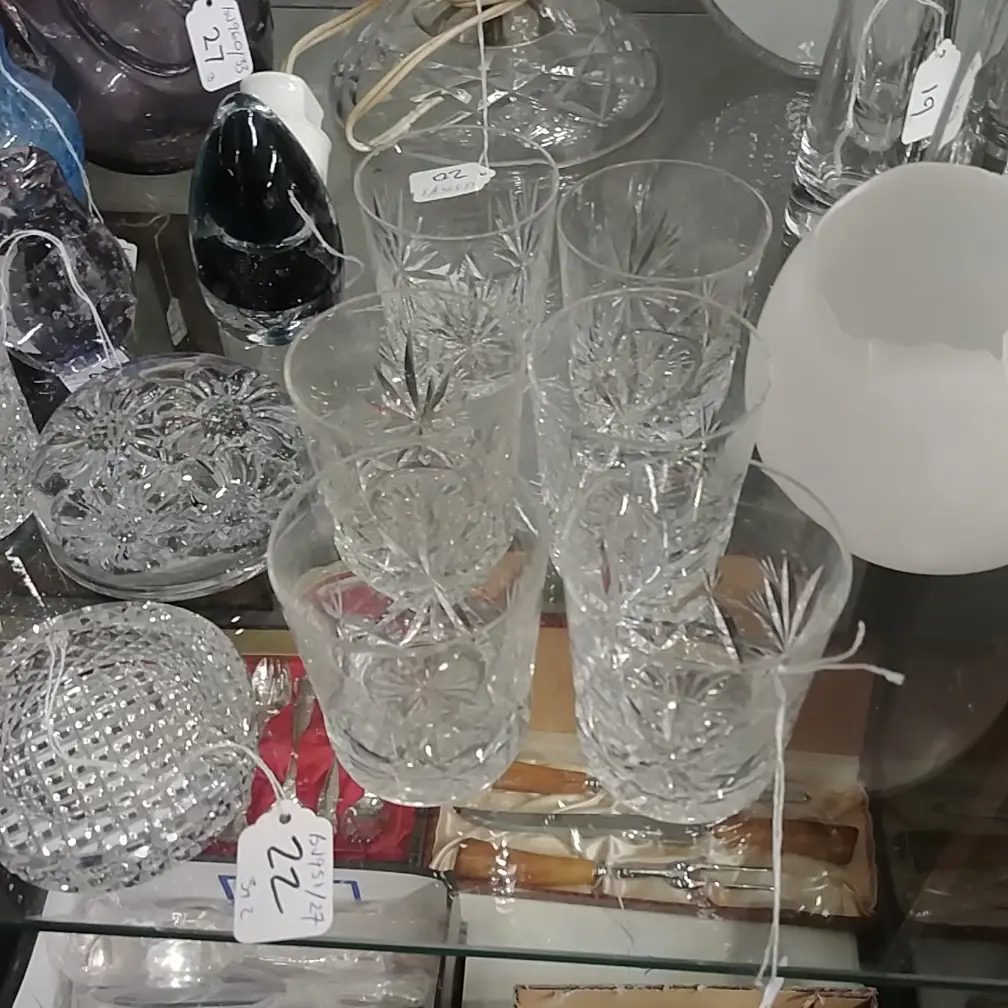 6 CRYSTAL WISKEY TUMBLERS Image 1++
