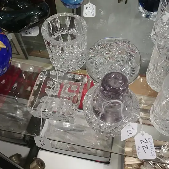 3 GLASS PAPERWTS & 2 CUT CRYSTAL PCS