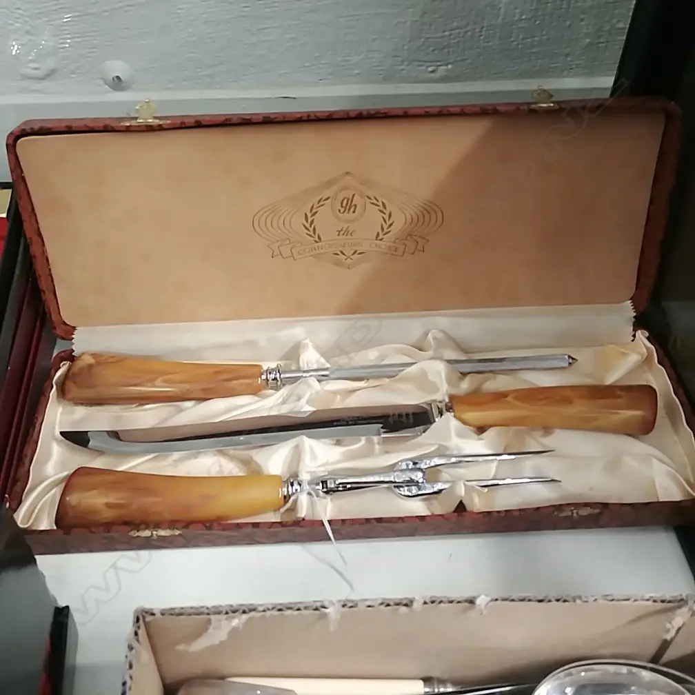 JOHN PALMER CASED CARVING SET Image 1++