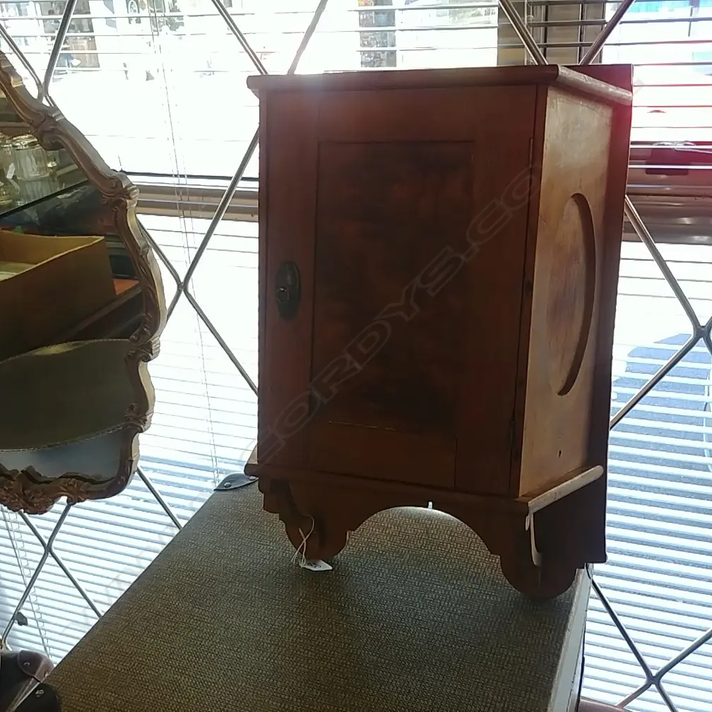 KAURI MEDICINE CABINET Image 1++