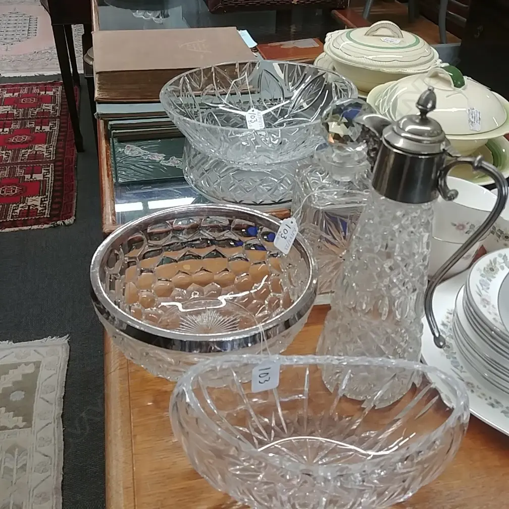 3 CRYSTAL & 1 GLASS BOWL+CLARET JUG & DECANTER Image 1++