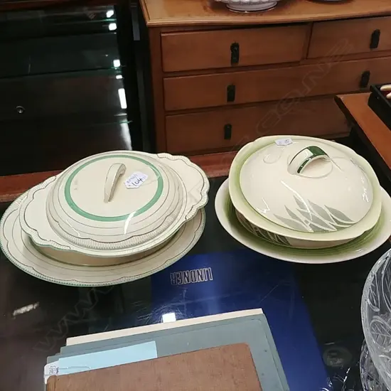 2 C/CLIFF TUREENS + PLATES