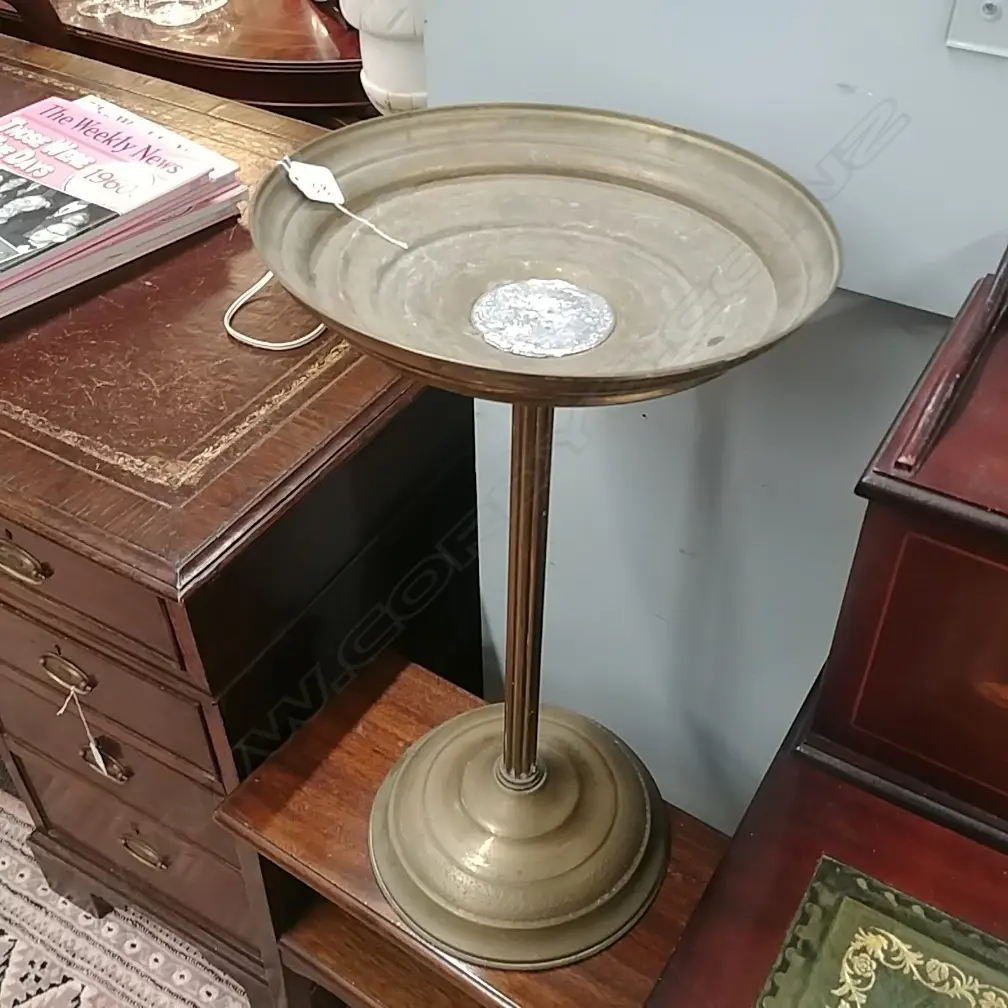 PR BRASS EDW PLANT STANDS Image 1++