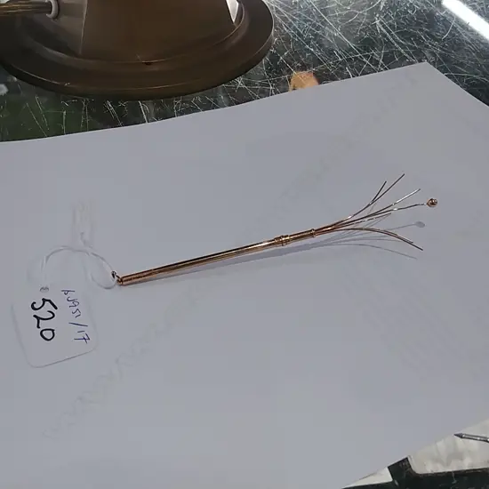9CT GOLD RETRACTABLE WHISK