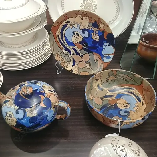 THREE PIECES OF BURSLEY WARE