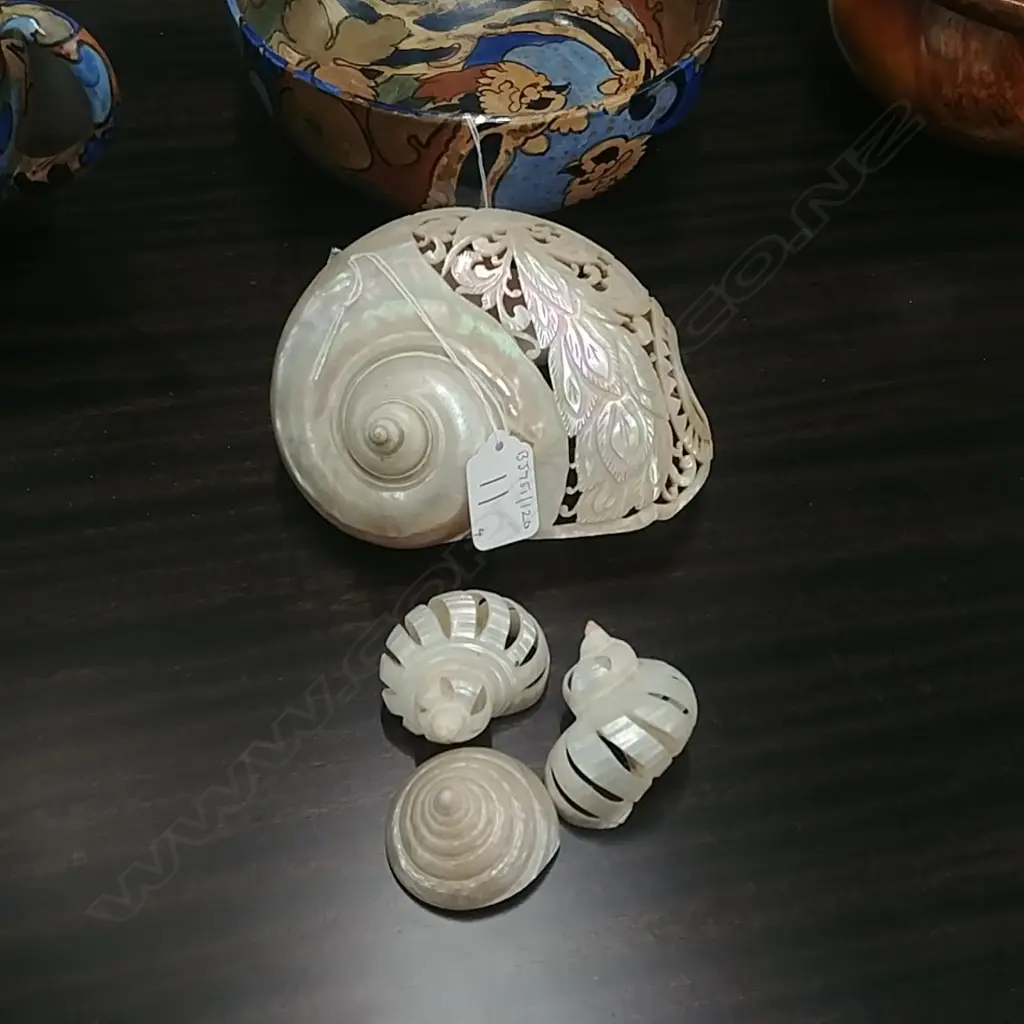 4 POLISHED & CARVED SHELLS Image 1++
