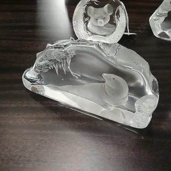 MATS JONASSON CRYSTAL SEA LION 33151