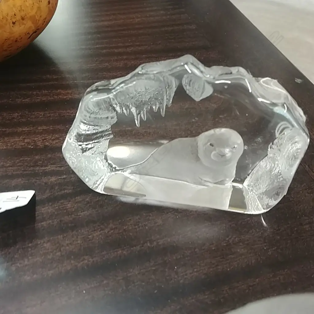 MATS JONASSON CRYSTAL SEAL 33150 Image 1++