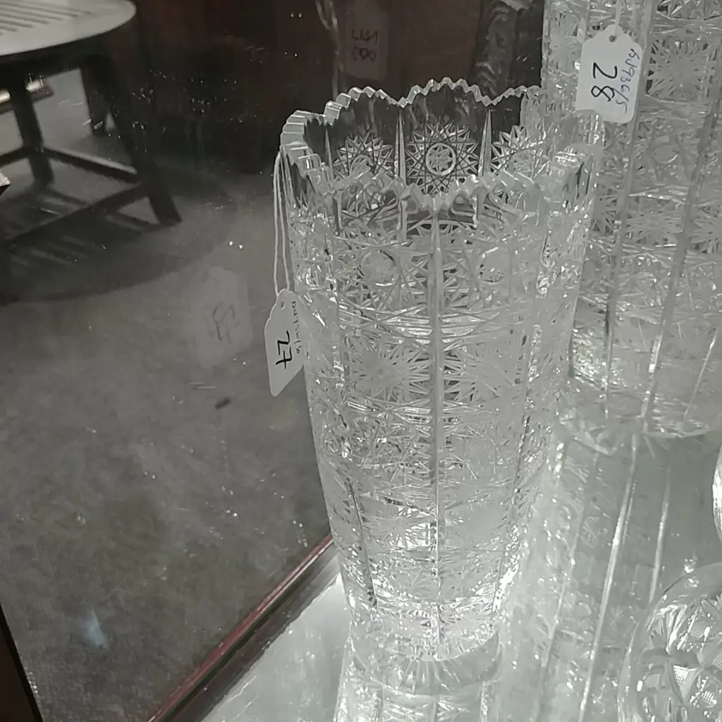 BOHEMIAN CUT CRYSTAL VASE Image 1++