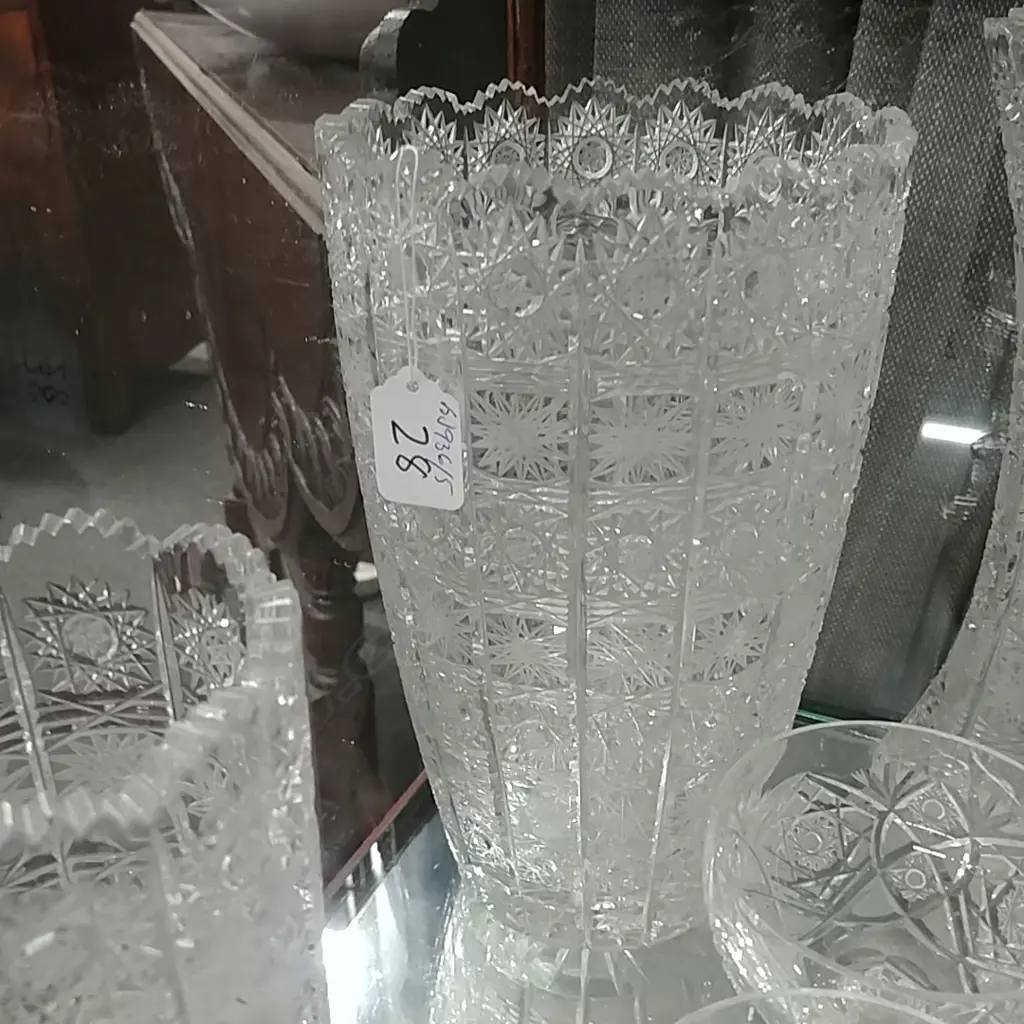 TALL BOHEMIAN CUT CRYSTAL VASE Image 1++
