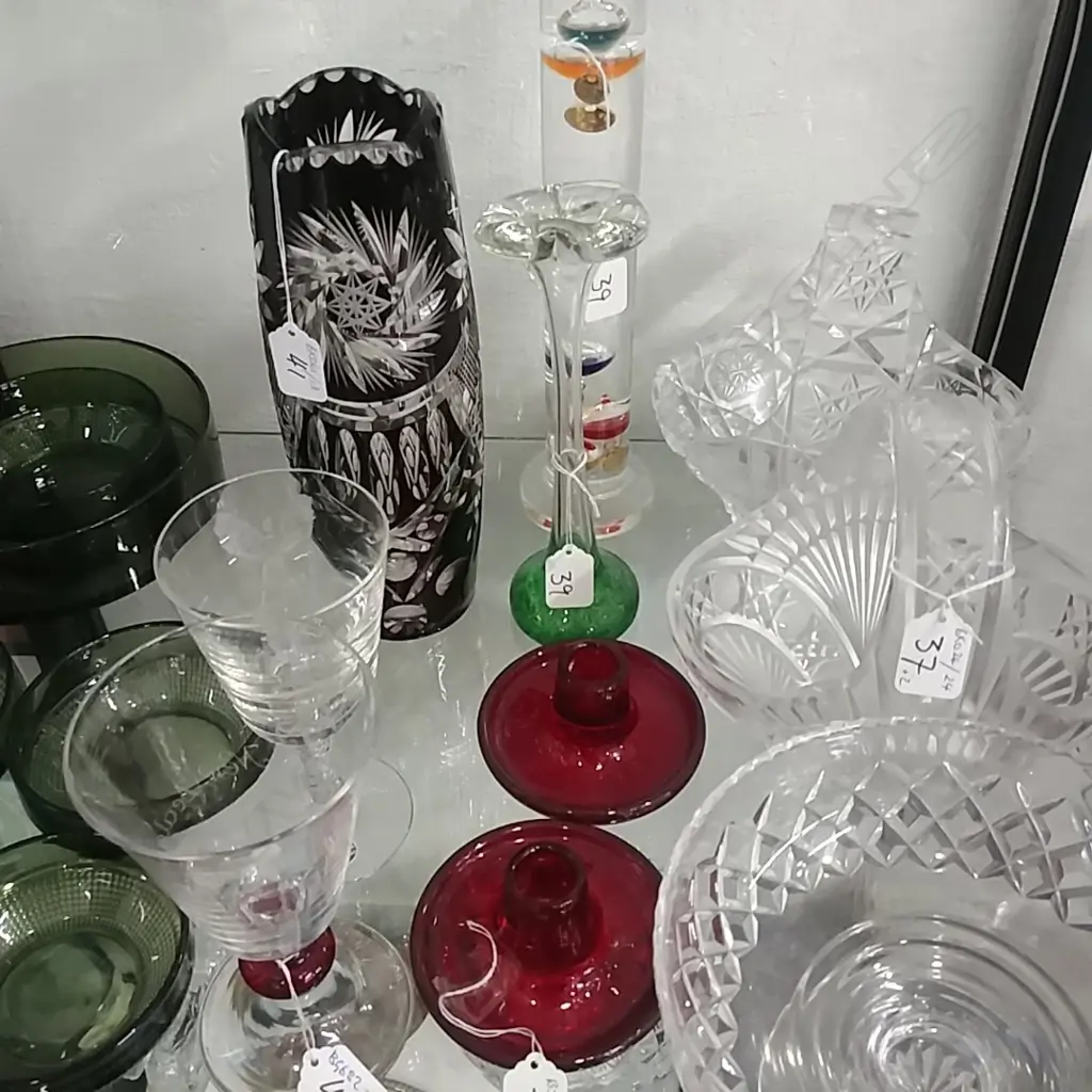 HOKITIKA GLASS VASE+2 CANDLE STICKS +THERMOMETER Image 1++