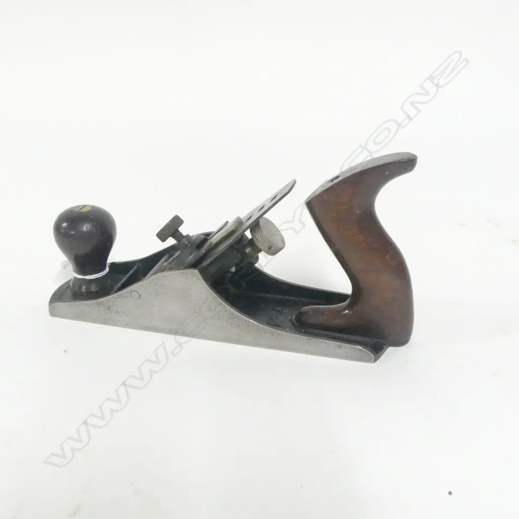 Stanley Rule & Level Co, New Britain, Conn., USA No. 4 GAGE Self Setting Plane. L.240mm Image 1++