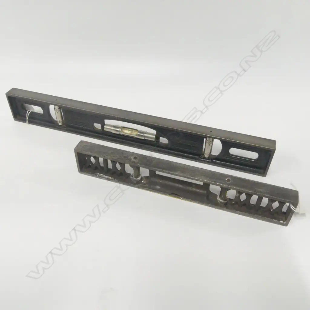 J Rabone & Sons Cast Iron Engineers Spirit Level Made in Birmingham, L.310mm,  and Stanley Engineers Level with Plum and Level Caps on All Adjusters, Made in USA, L.450mm  (2) Image 1++