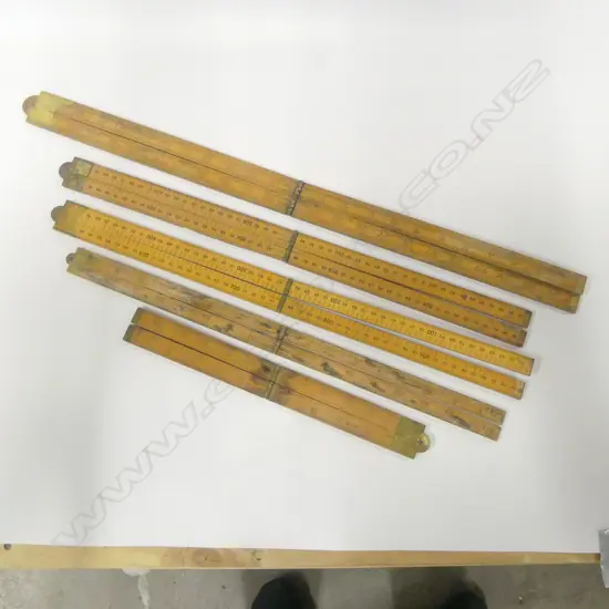 5 various boxwood folding rules (2 metric)