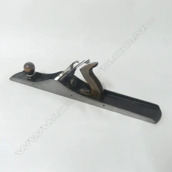 Stanley Bailey No. 7 Jointer Plane made in England, corrugated foot. L.560mm