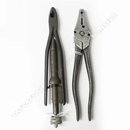Elliott Lucas Elect Pliers. L.250mm and pair of wire twister pliers.
