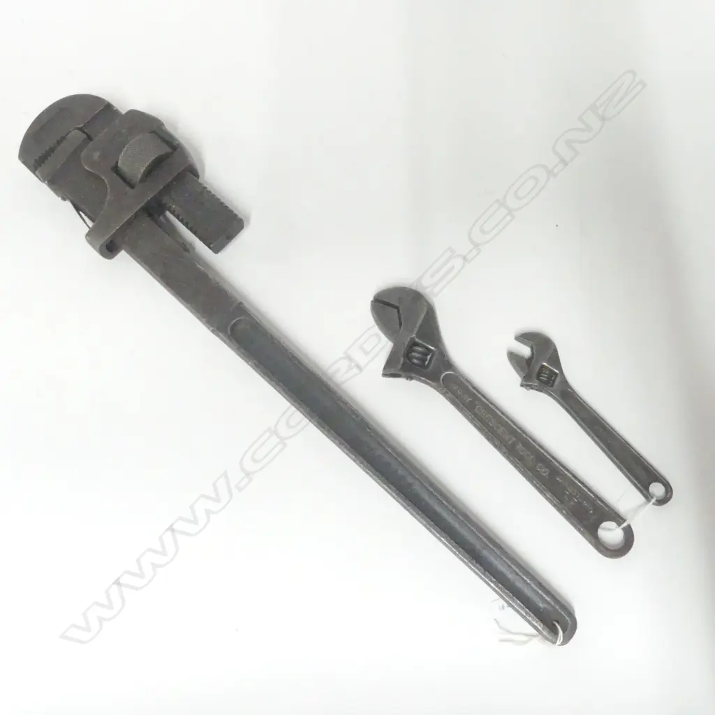 Carrington No. 18 Stilson “The Blackbird”, plus two other adjustable spanners Image 1++