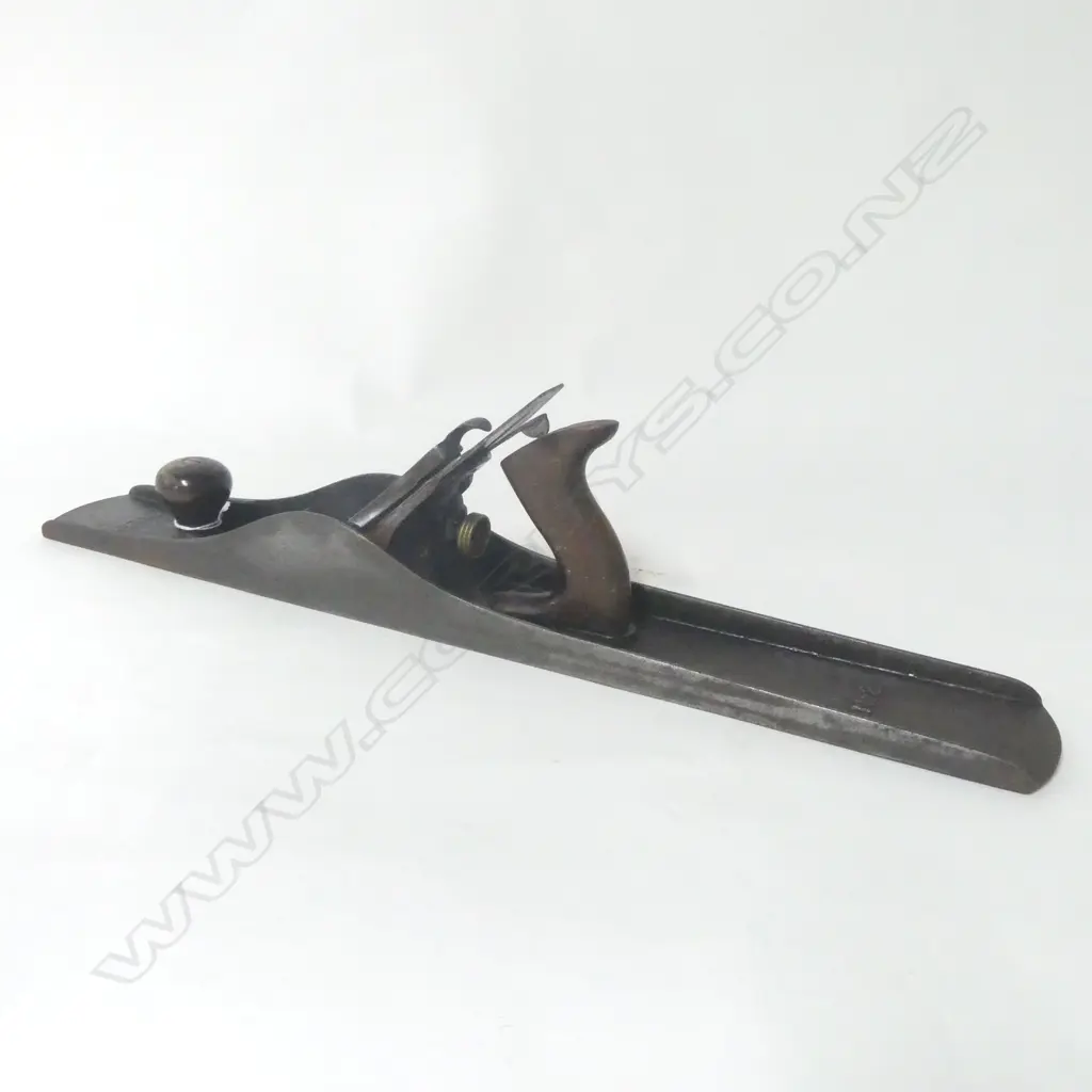 Stanley Bailey No. 8 Jointer P Patents March 25, 1902, August 1902. L.605mm Image 1++