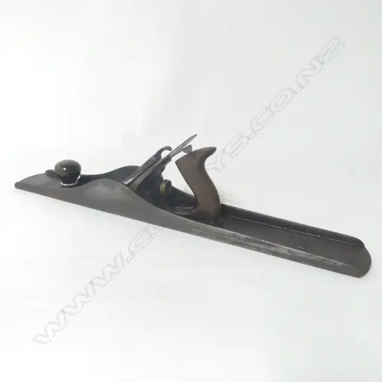 Stanley Bailey No. 8 Jointer P Patents March 25, 1902, August 1902. L.605mm