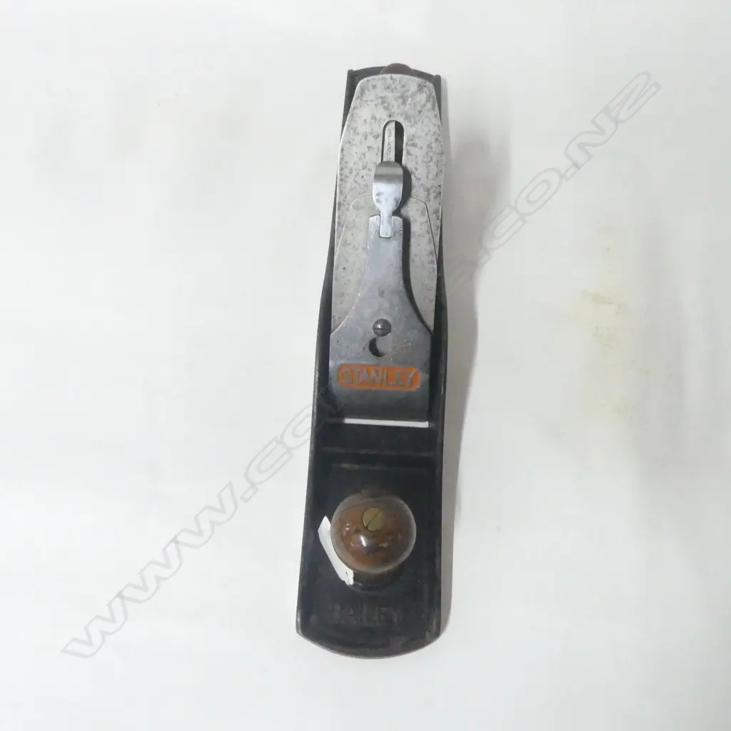 Stanley Bailey No. 6 Smoothing Plane. L.460mm Image 1++