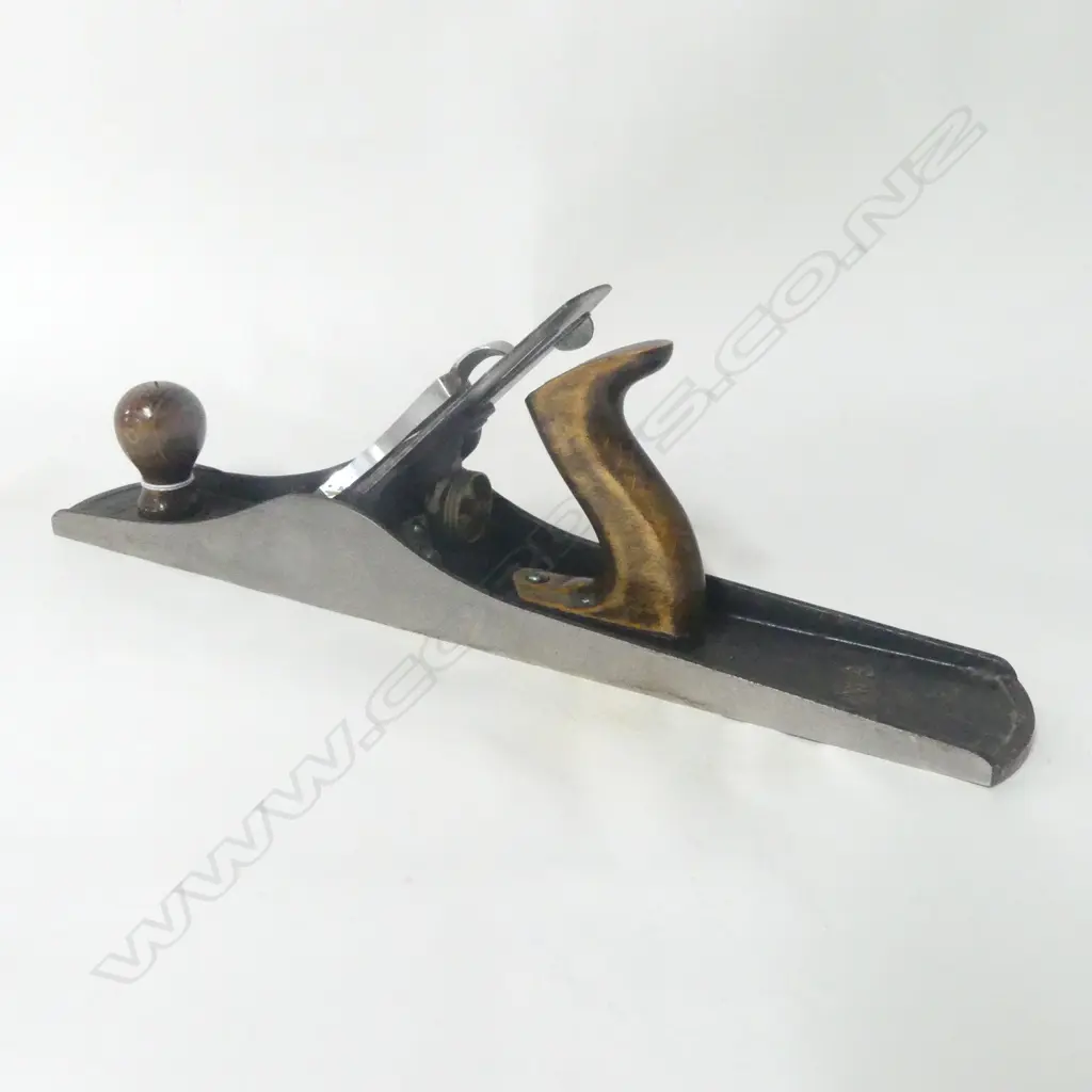 Stanley Bailey No. 6 Smoothing Plane. L.460mm Image 1++