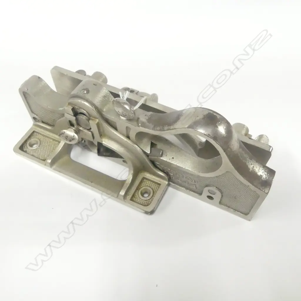 Stanley No. 444 Dovetail Plane Patent 6-28, 8-23, 19-10 Image 1++