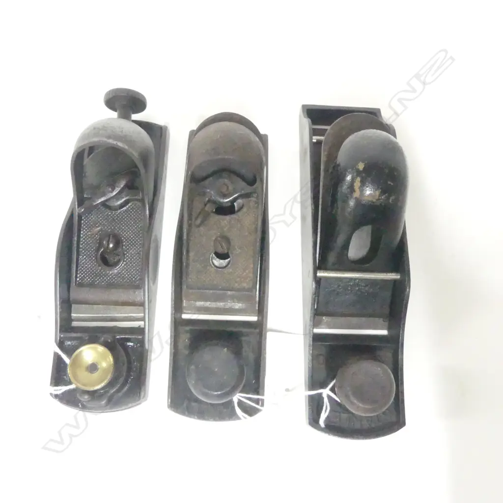 Stanley No. 130 Block Plane; Stanley No. 220 Adjustable Block Plane and Unknown Block Plane (3) Image 1++