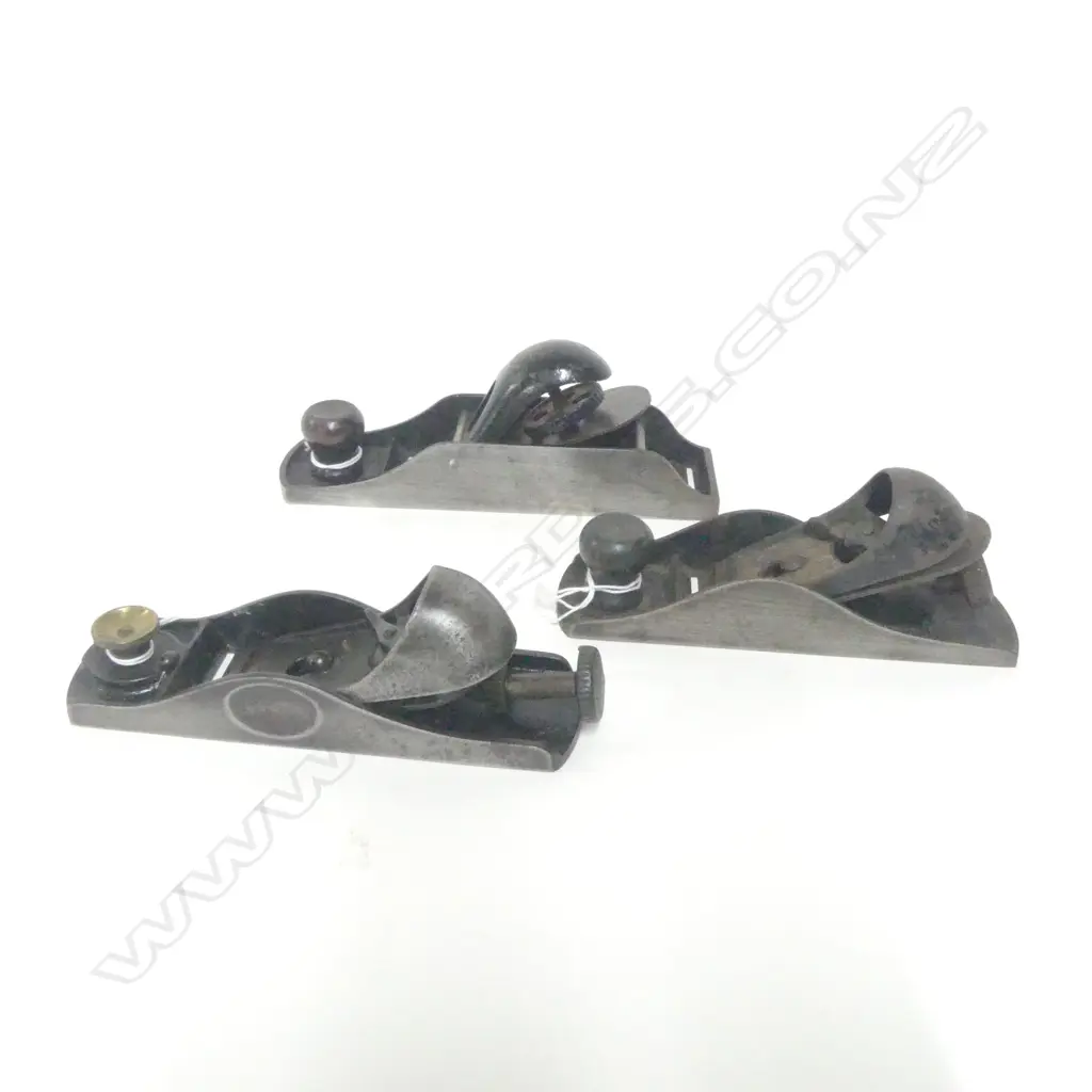 Stanley No. 130 Block Plane; Stanley No. 220 Adjustable Block Plane and Unknown Block Plane (3) Image 1++