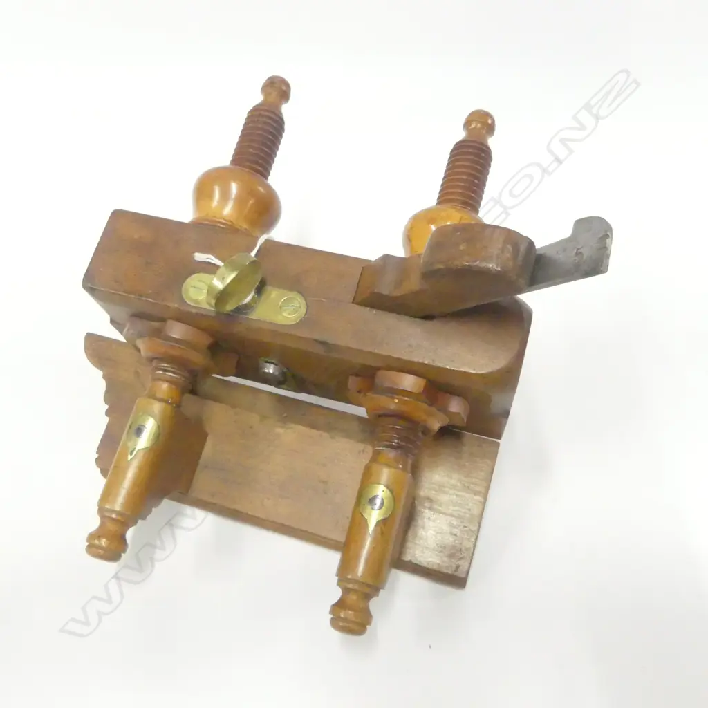 Unknown Wood and Brass Plough Plane. L.220mm Image 1++