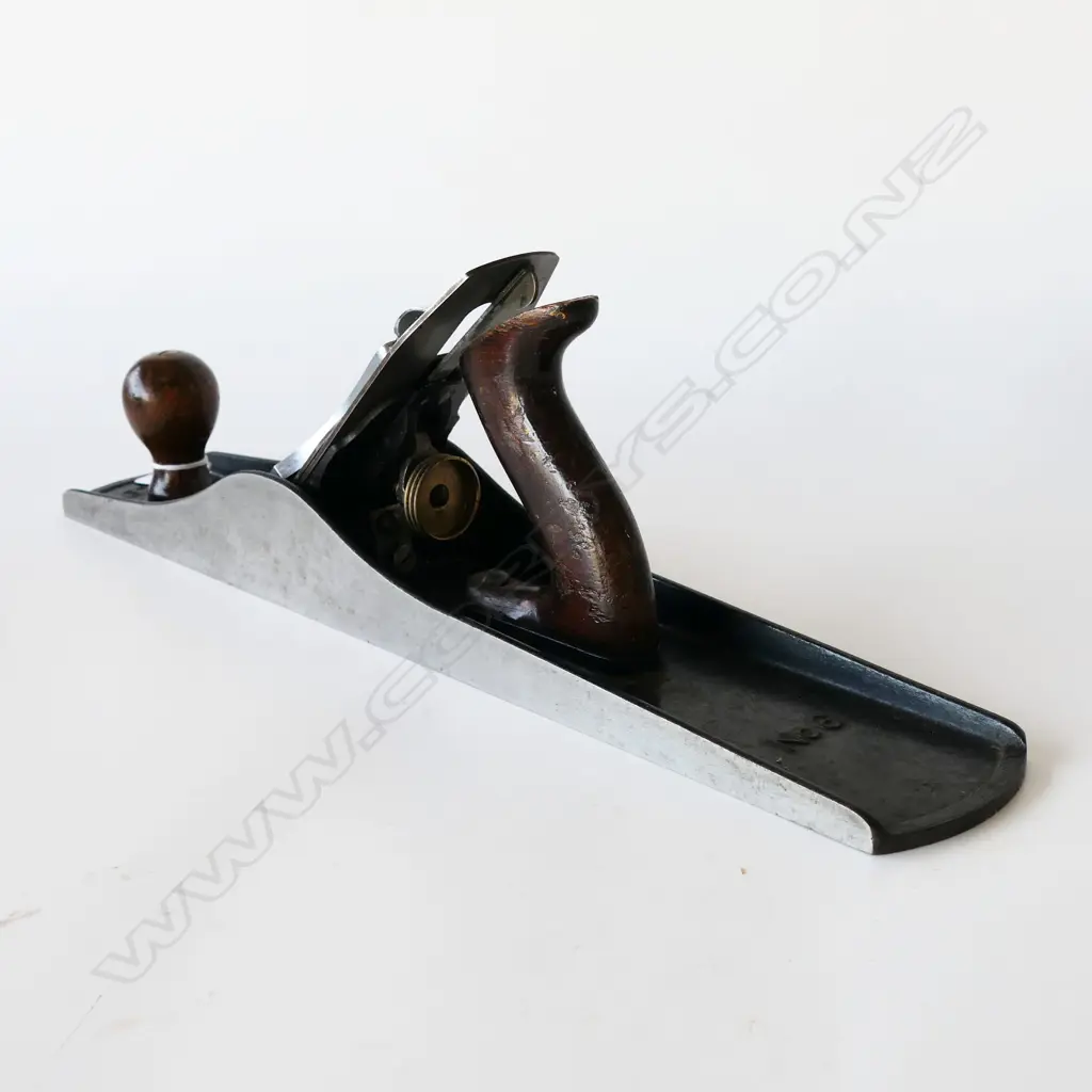 Stanley Bailey No. 6  Corrugated Jointer Plane. Image 1++