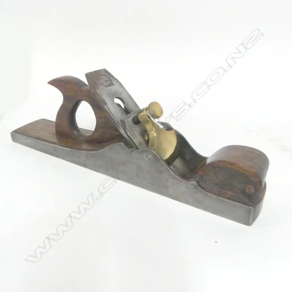Unknown 17 Inch Smoothing Plane made in Ireland. L.430mm Image 1++