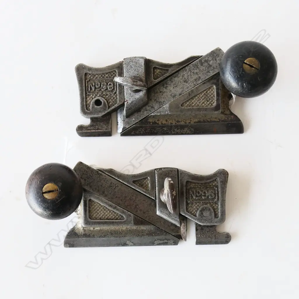 Two Stanley No. 98 Rabbet Planes Left Cutter and  Right Cutter (2) Image 1++