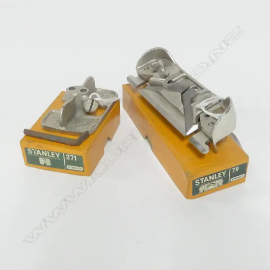 Stanley No. 79 Double Sided Rabbet Plane with cutters in box, and  Stanley 271 'granny's tooth' router in box (2)