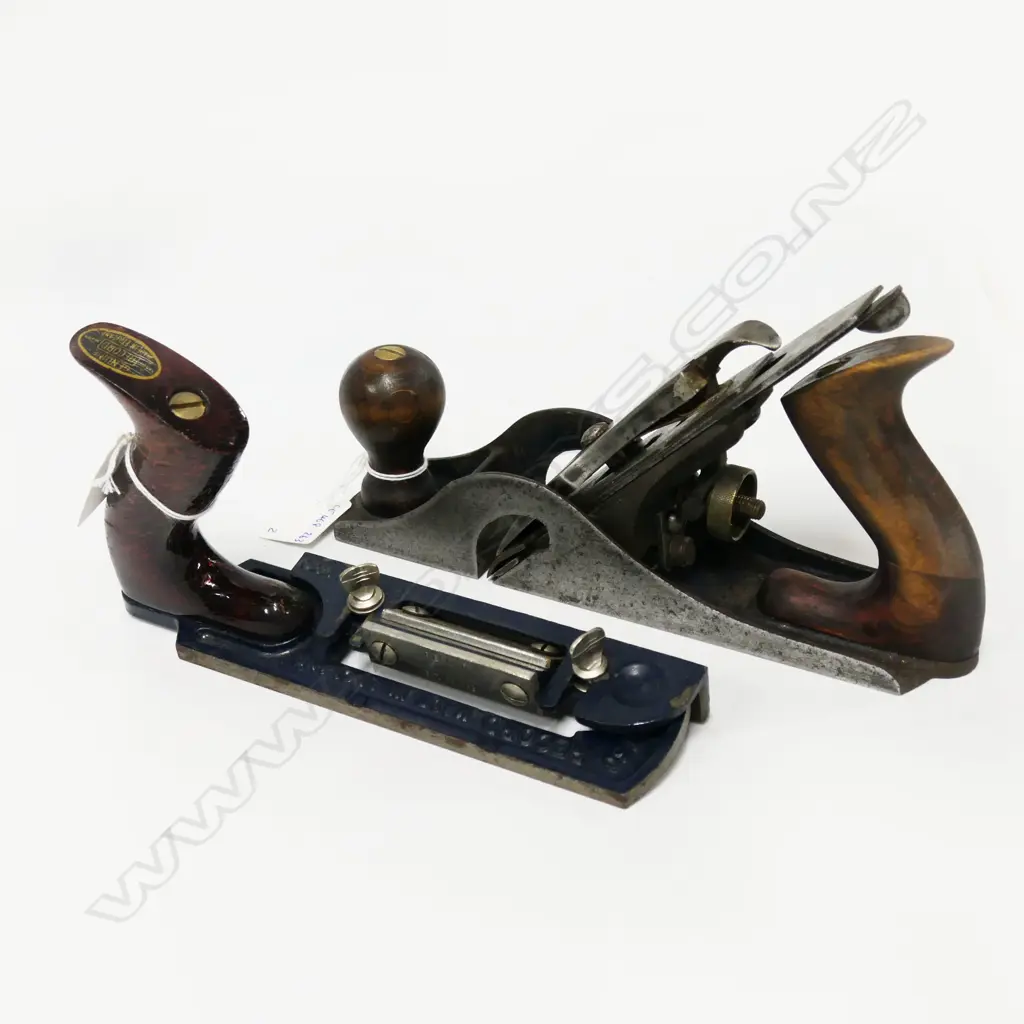 Record No. 010½ plane, L.240mm and Record No. 730 fibreboard plane, L.210mm (2) Image 1++
