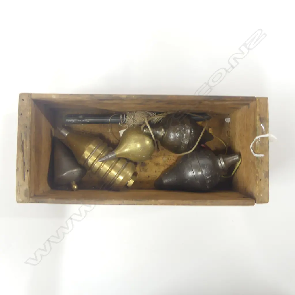 Five brass/steel plumb bobs Image 1++