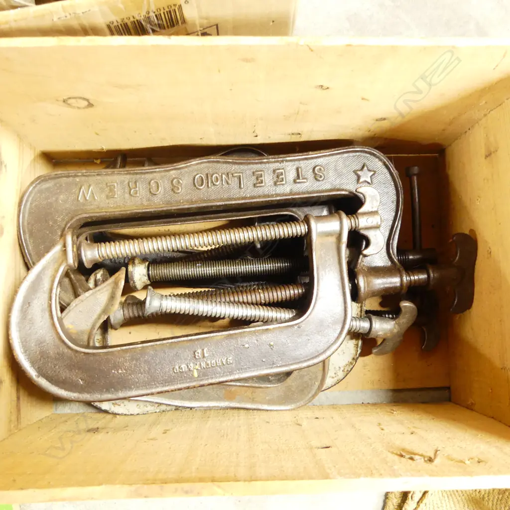 Eight P. S. W. & Co. (USA) & other C screw-clamps Image 1++