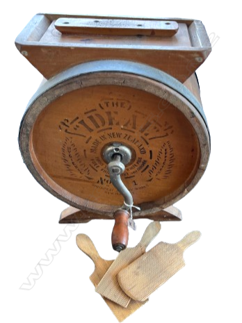 A vintage 'The Ideal Made in New Zealand No.1' butter churn, Image 1++