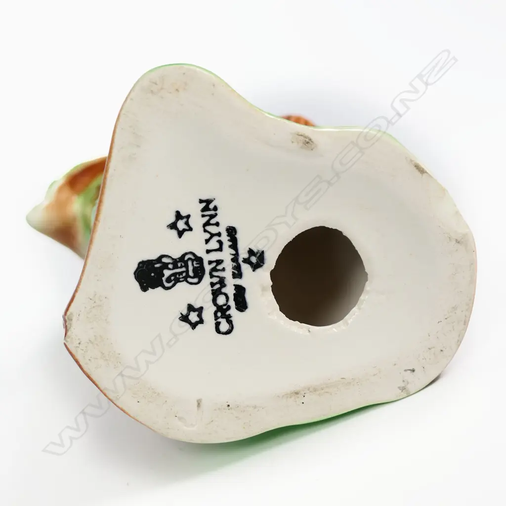 Crown Lynn Trickle Glaze Parrot. Tiki Stamp to Base, H.160mm Image 1++