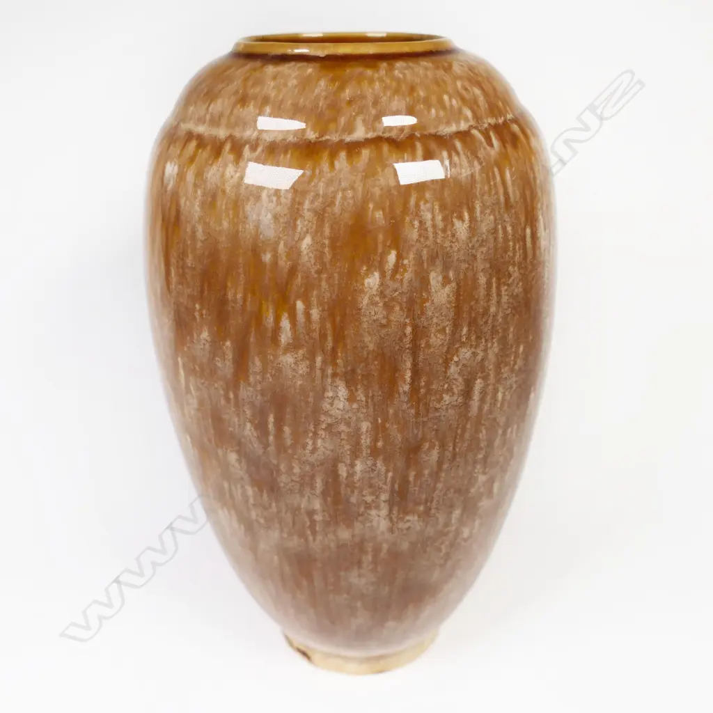 Crown Lynn Kowhai Vase. Brown glaze. H200mm. Image 1++