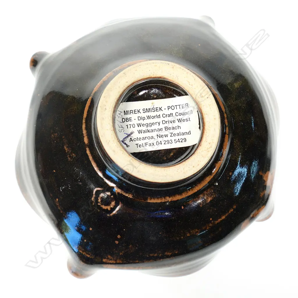 Mirek Smisek Four Lipped Bowl. Wax resist sunflower glazed center grey over tenmoku.. Impressed mark.  Dia.250mm. Image 1++