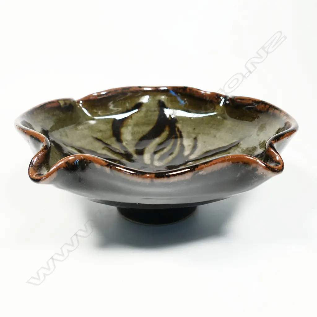 Mirek Smisek Four Lipped Bowl. Wax resist sunflower glazed center grey over tenmoku.. Impressed mark.  Dia.250mm. Image 1++