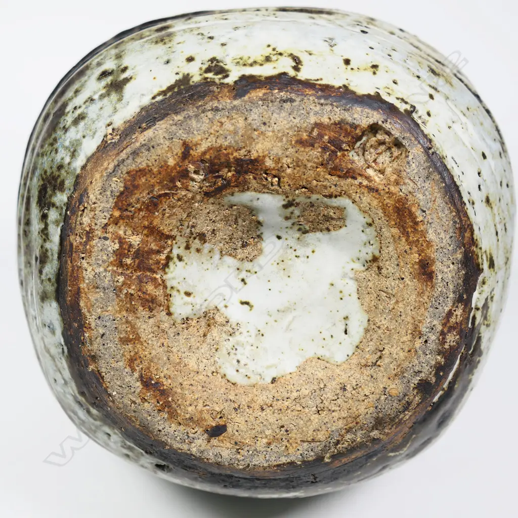 Len Castle Ribbed Vase. 1970s. H.203mm Image 1++