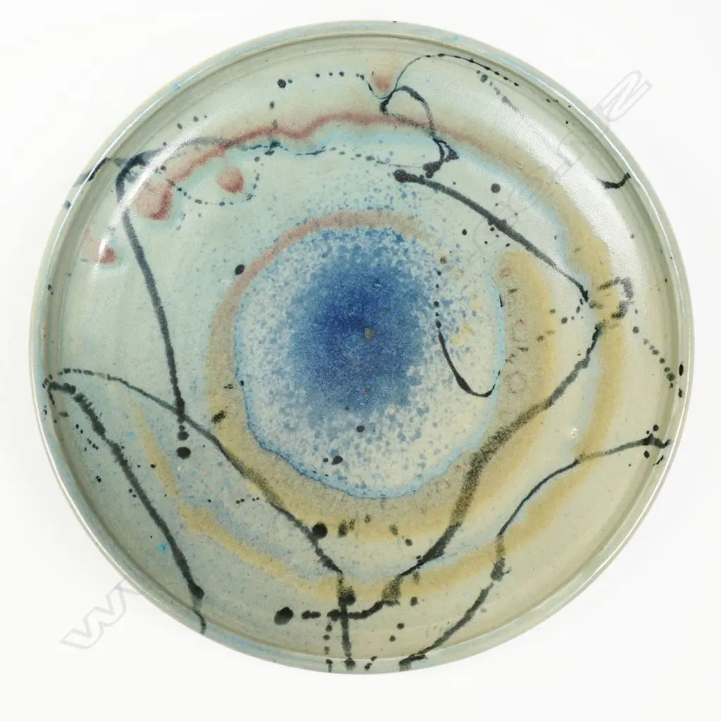Doreen Blumhardt LGE CIRCULAR PLATTER.  Impressed potter's mark. Image 1++