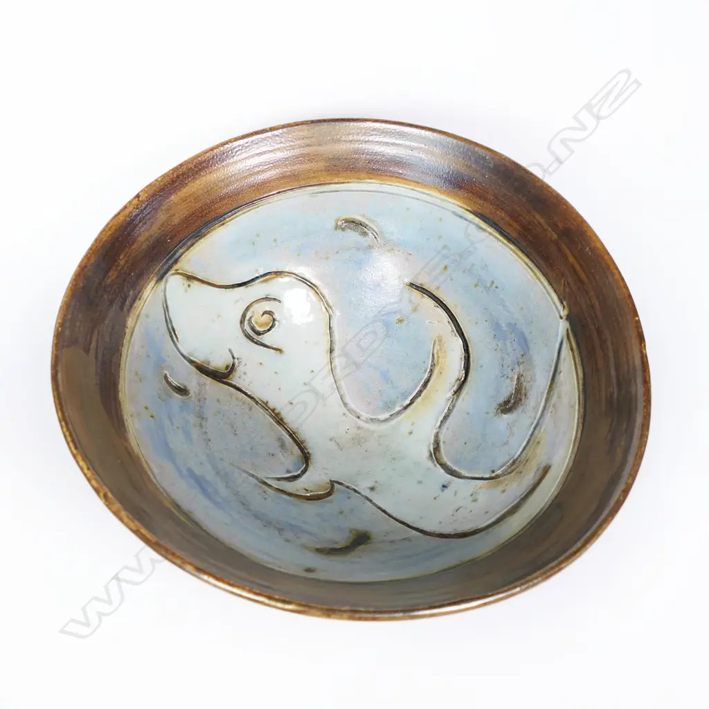 Denis O'Connor 'Leaping Smiley Fish' footed bowl Image 1++