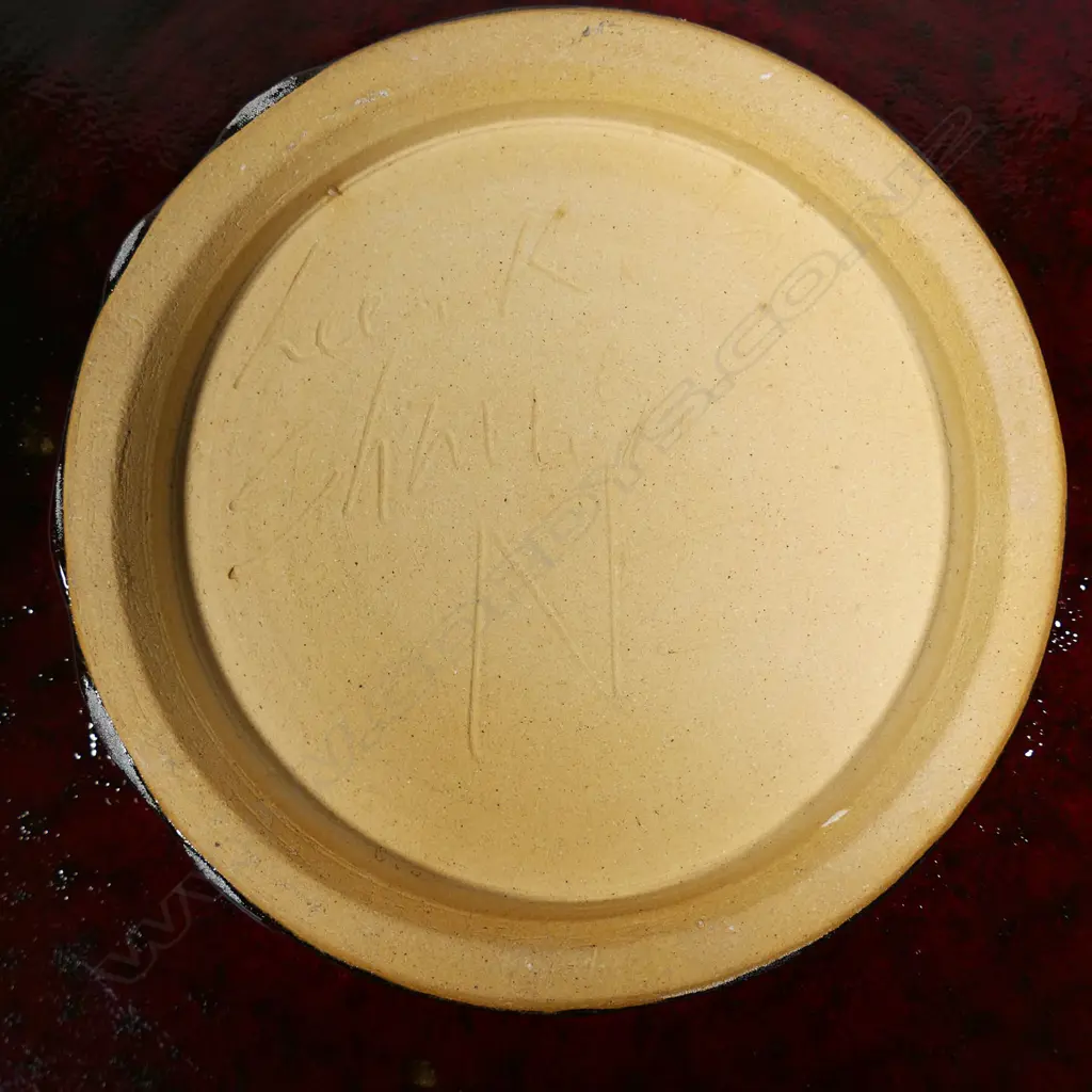 Keum Sun Lee/ Sang Sool Shim Footed Platter. Sang-de-boeuf glaze. Dia.400mm Image 1++