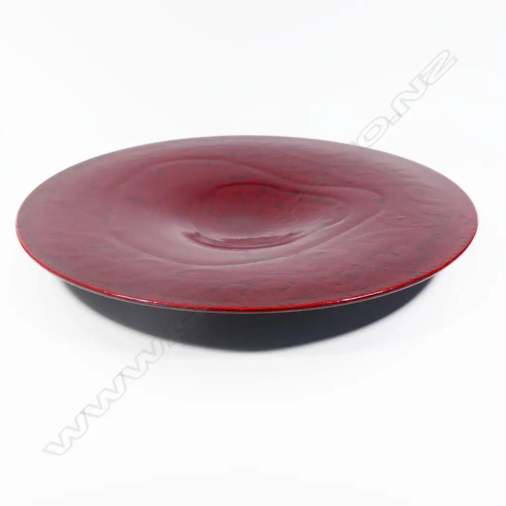 Keum Sun Lee/ Sang Sool Shim Footed Platter. Sang-de-boeuf glaze. Dia.400mm Image 1++