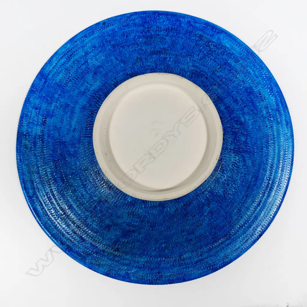 Keum Sun Lee/ Sang Sool Shim Footed Dish. Painted orange floral detail w central deep blue well. Dia.400mm Image 1++