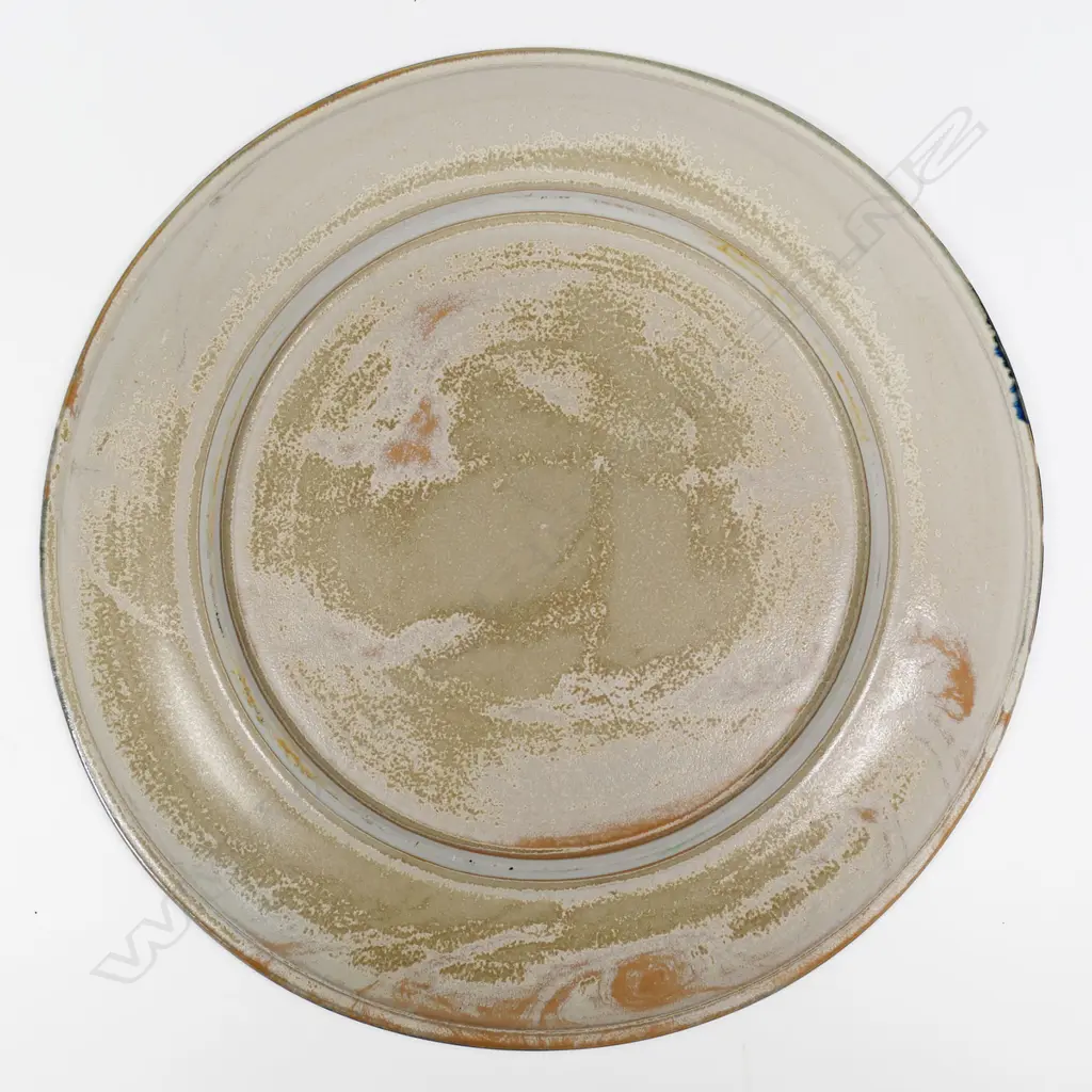Keum Sun Lee/ Sang Sool Shim Blue & Lilac Platter. Glazed lilac base w incised blue floral design. Dia.380mm Image 1++