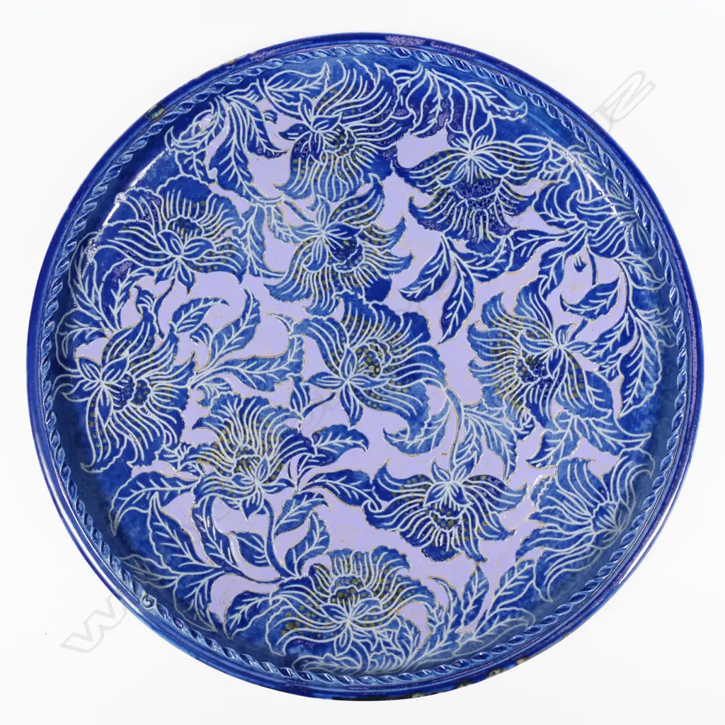 Keum Sun Lee/ Sang Sool Shim Blue & Lilac Platter. Glazed lilac base w incised blue floral design. Dia.380mm Image 1++